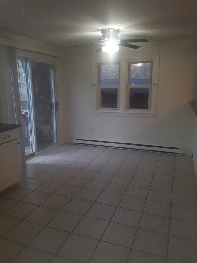 Photo - 313 Chestnut St