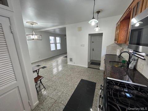 Photo - 70-12 71st St