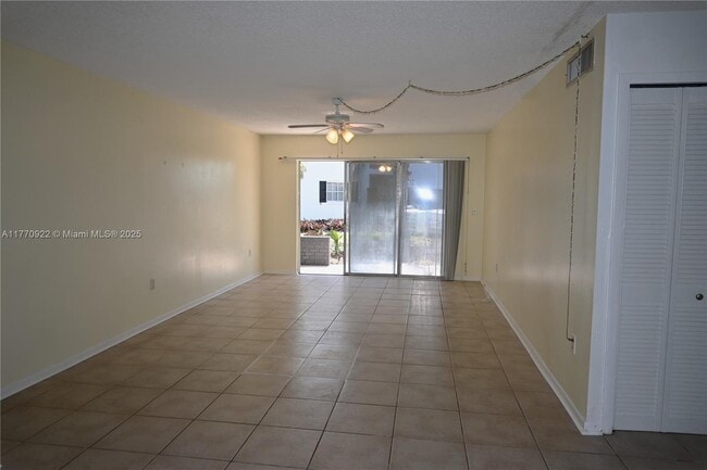 Photo - 3704 Broadway Unit B 103