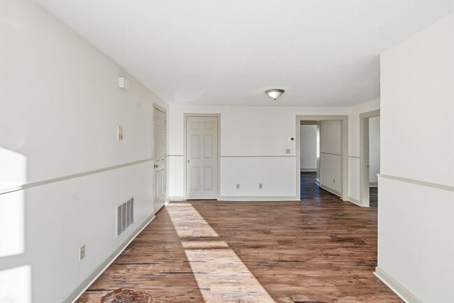 Photo - 312 Rivet St Unit 2