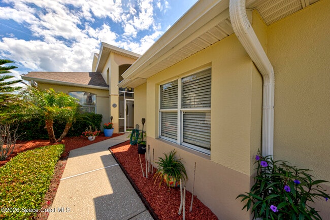 Photo - 1937 Golf Vista Blvd