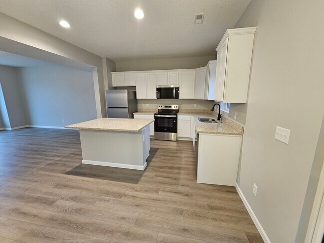 Photo - SIERRA TANGO CREEK RIDGE, LLC