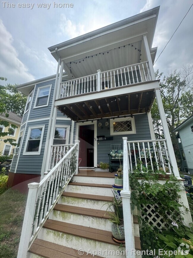 Building Photo - 48 Standish St Rental