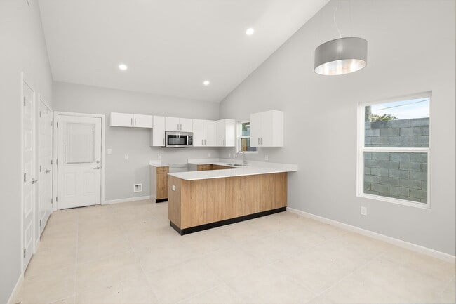 Photo - 2512 Brownjay Rd