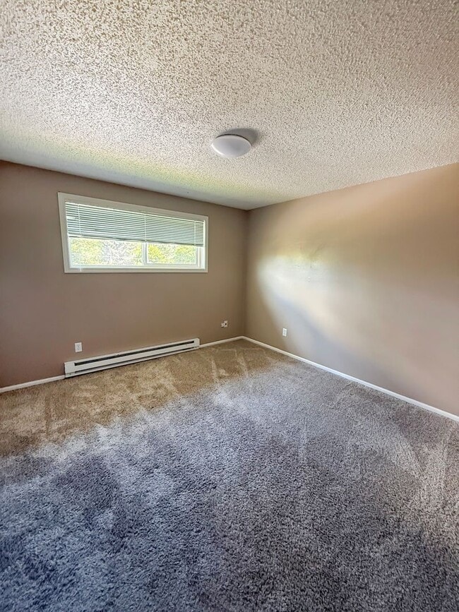 Photo - Comfortable 2 Bed / 1 Bath Just Steps from EWU Unidad 19