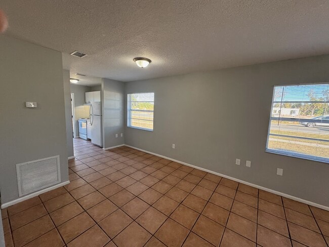 Photo - 1429 22nd Ave E