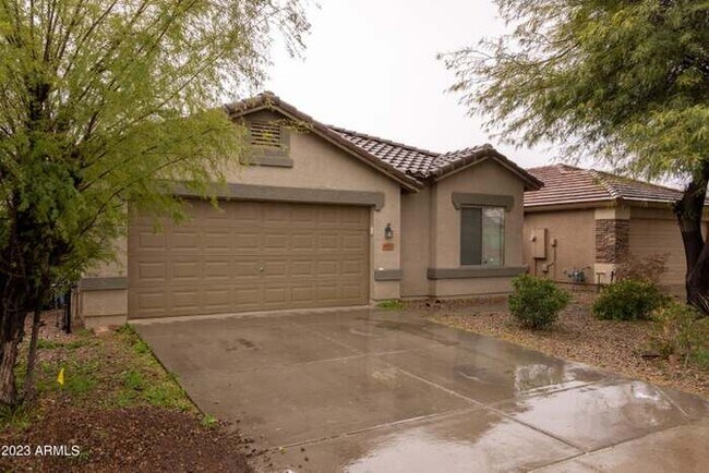 Photo - 4Bed/3Bath House in Maricopa, AZ! $399 MOV...