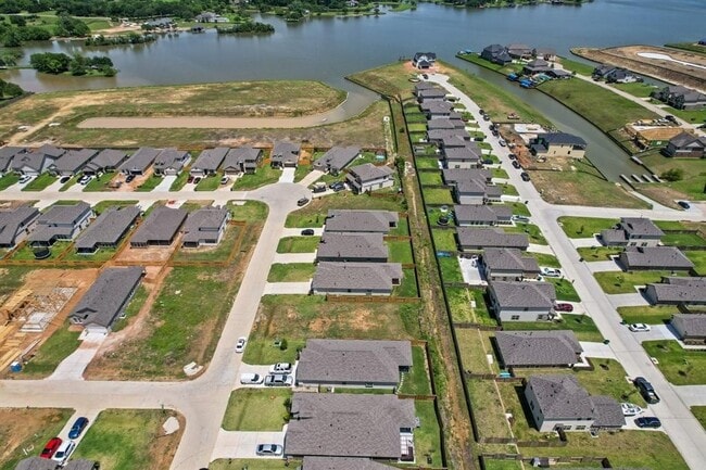 Photo - 13096 Laura Lake Dr