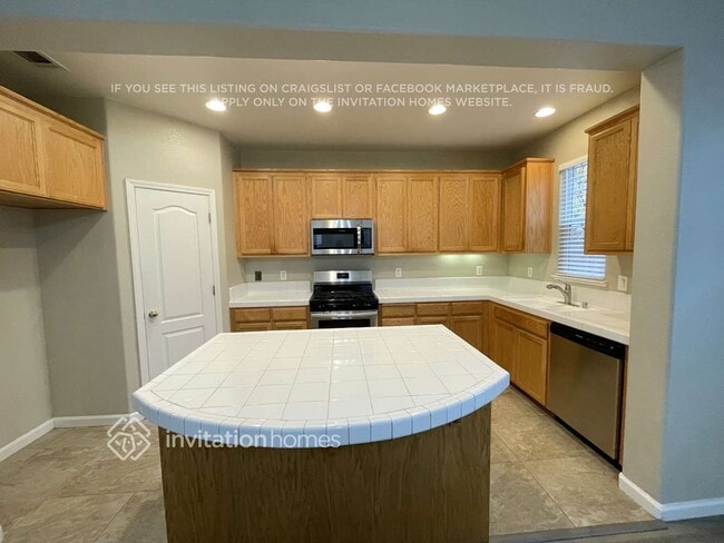 Photo - 1010 Liberty Dr