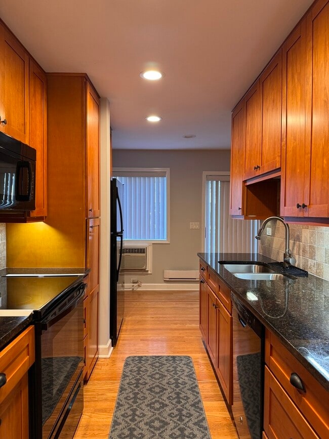 Photo - 717 Strom Dr Unit 1A