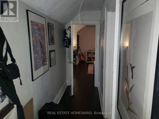 Photo - 435 Parkside Dr Unit 4