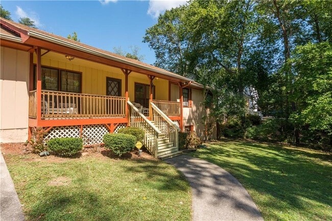 Photo - 2139 Groover Rd