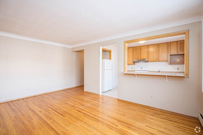 1BR,1BA - 510SF - Living Room - Rose Park Commons