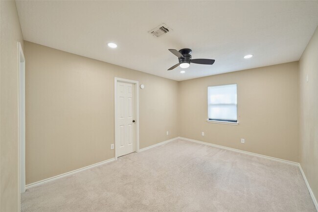 Photo - 6 Glen Canyon Pl