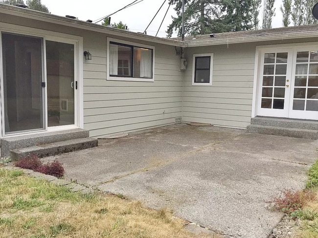Back Patio - 20924 59th Pl W