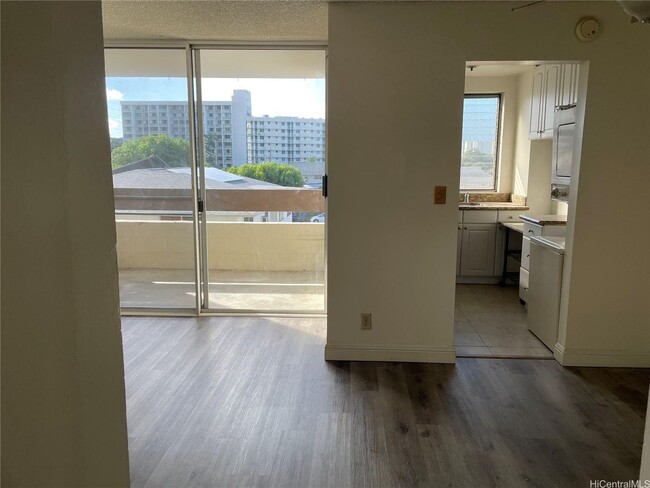Photo - Spacious 1 bedroom! Great Location! Unidad A309