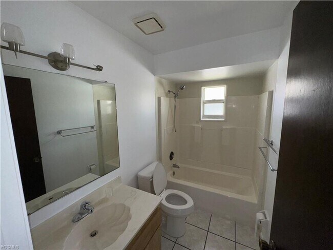 Photo - Spacious duplex 3-bedroom, 2-bathroom loca...