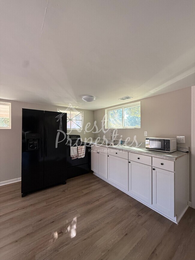 Photo - 4821 Norman St