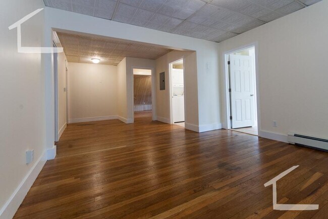 Photo - 7 Kilsyth Ter