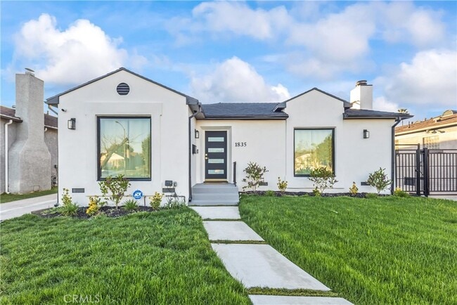 Photo - 1835 S Crescent Heights Blvd House