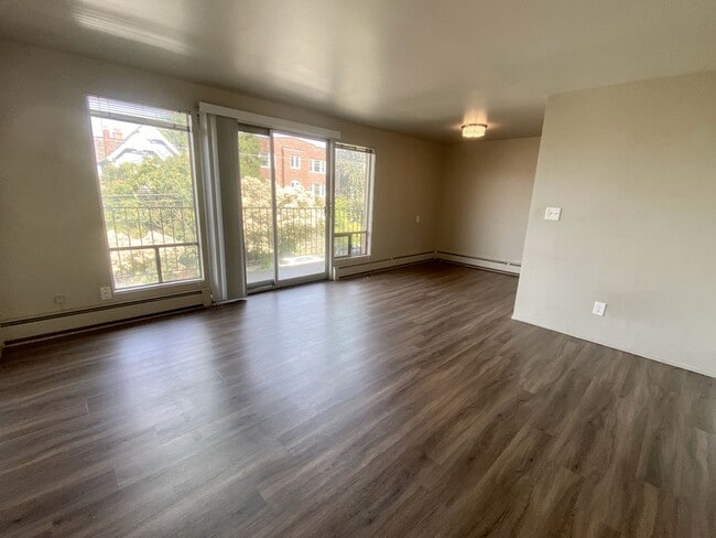 Photo - Hamlin Place
