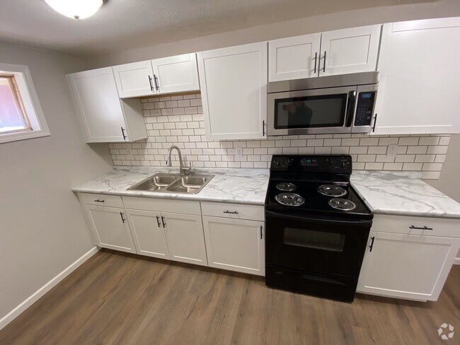 Building Photo - 1022-1024 Holloway St Unit 1024 Holloway St Rental