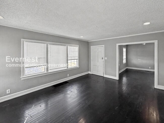 Photo - 1701 4th Ave W