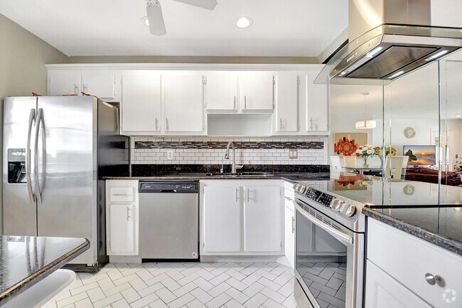 Building Photo - 4070 Tivoli Ct Unit 307 Rental