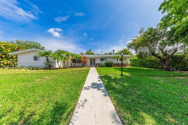 Photo - 8825 SW 151st St House