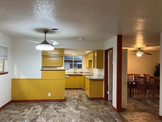 Photo - 1804 Glengarry Dr Casa