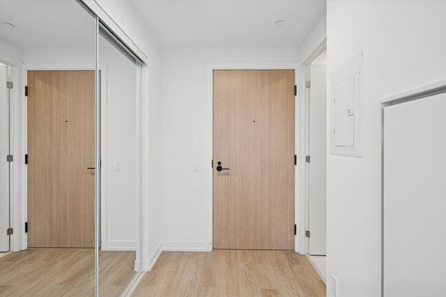 Photo - 35 Parliament St