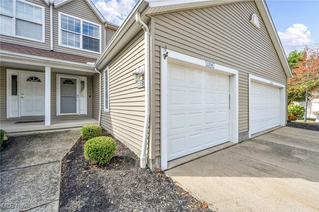 Building Photo - 1356 Meadow Run Rental