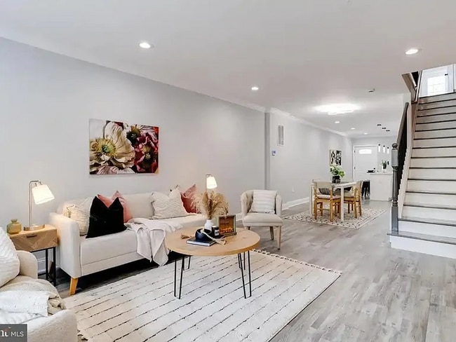 Photo - 723 N Patterson Park Ave