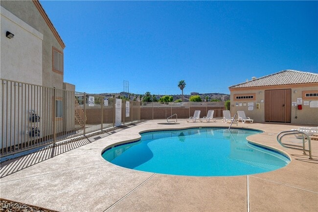 Building Photo - 4655 Gold Dust Ave Unit 129