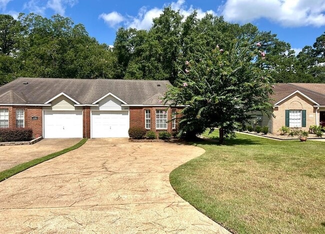 134 Covington Pl