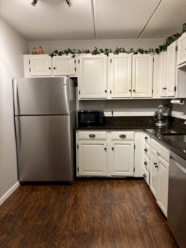 Photo - 2500 Mystic Valley Pky Unidad 805