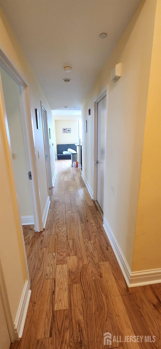 Photo - 1 Spring St Apartment Unit 1201