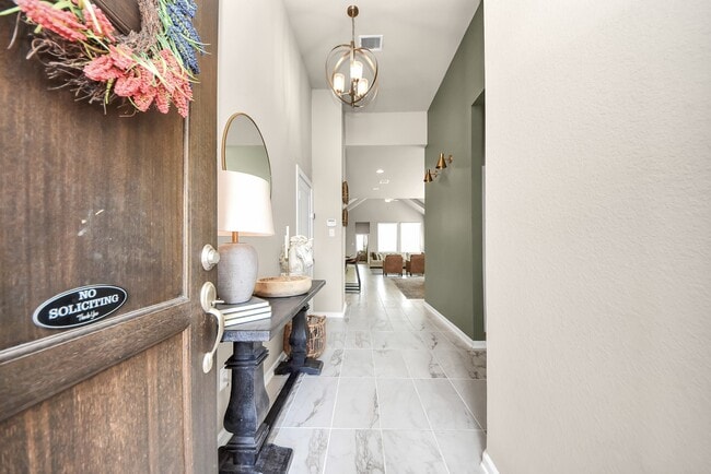 Photo - 10810 Spiny Caterpillar Ct