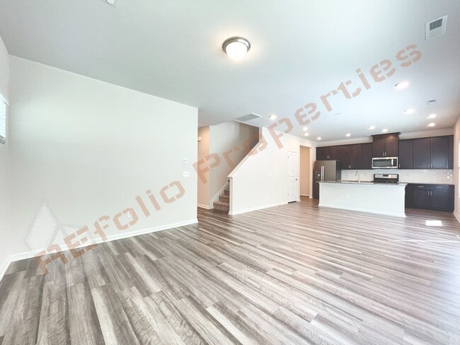 Photo - 7131 Stratified Ct