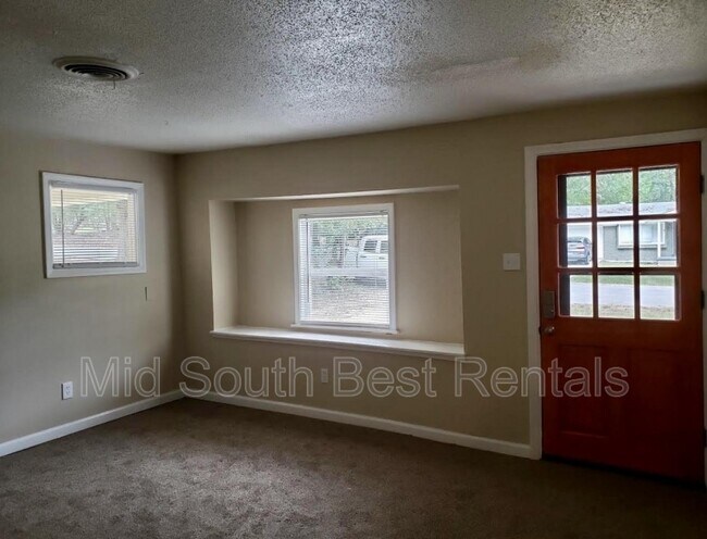 Photo - 3507 Katherine St