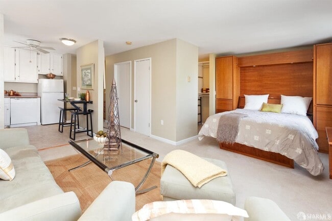 Photo - 2250 24th St