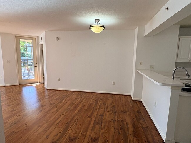 Photo - 2/2 Condo for Rent in Fort Myers