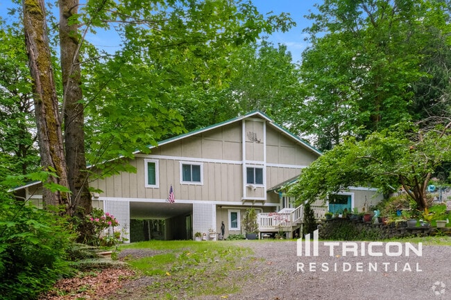 Building Photo - 5525 SE Bulman Ave Rental