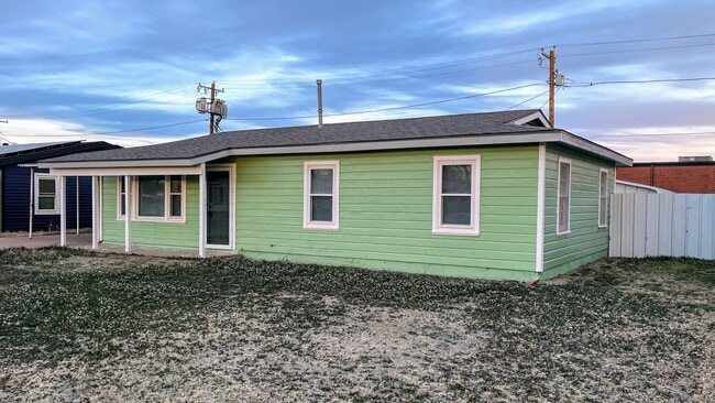 Photo - Snyder’s Sweet Spot: Modern Comfort Meets Country Charm