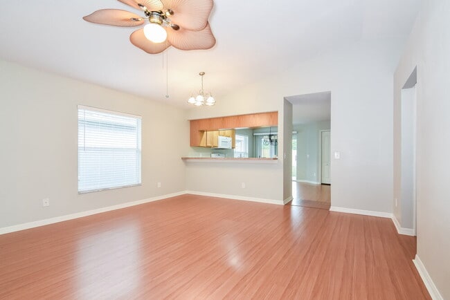 Photo - 7803 Citrus Blossom Dr