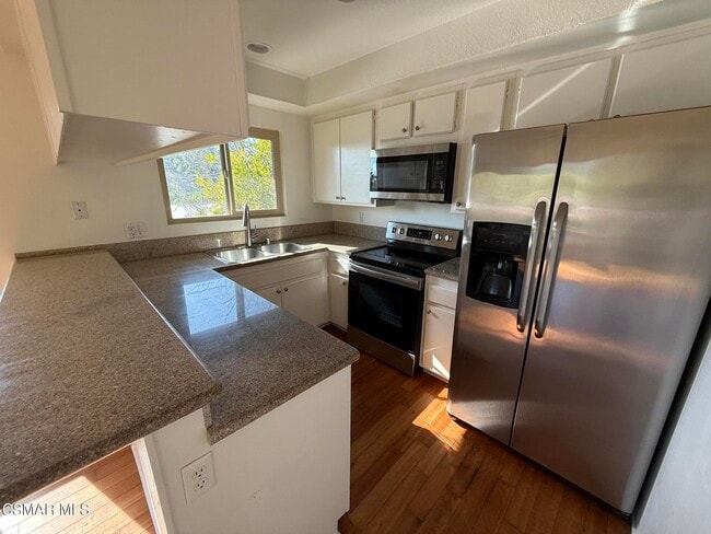 460 Arbor Ln Ct