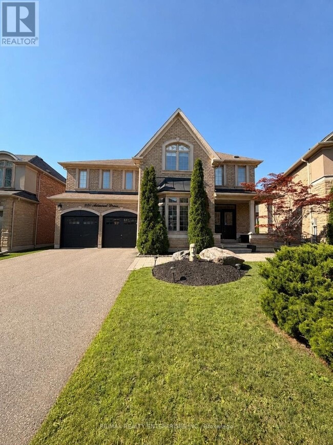 Photo - 250 Admiral Dr
