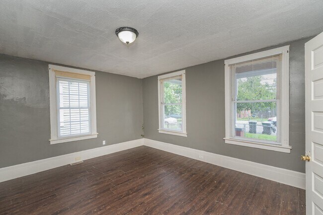 Photo - July Special! Application/Reservation Fees refunded at Move In!