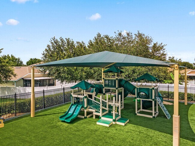 Photo - 4/2 in Gated Community near Tuskawilla Rd ~ Tile and Laminate Floors ~ Screened Patio ~  Communit...
