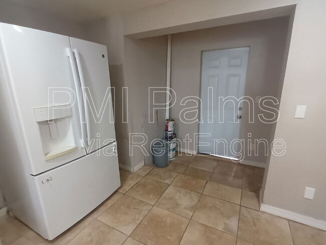 Photo - 2406 S 69th St